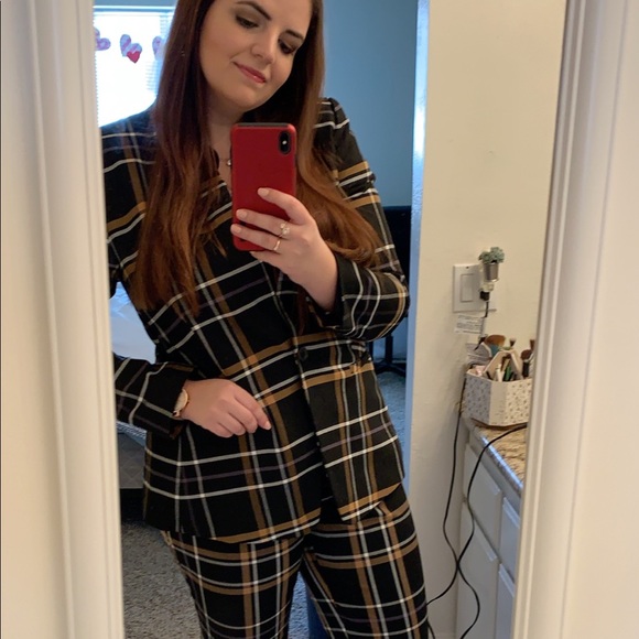 Meet your Posher, Chelsea - Picture 1 of 1